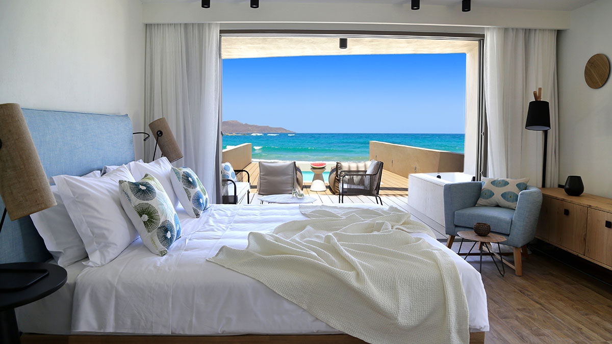 Pure Haven Sea Front with Private Pool for Single Use